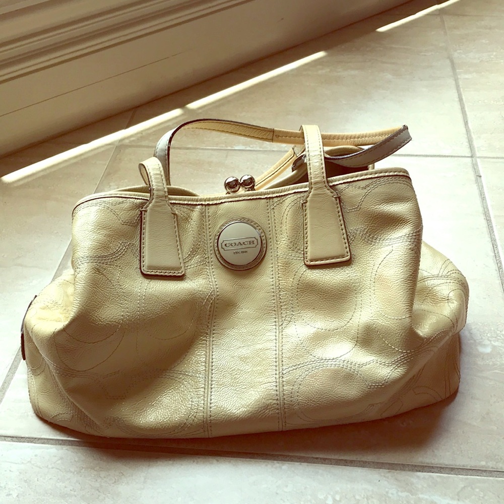 Coach handbag